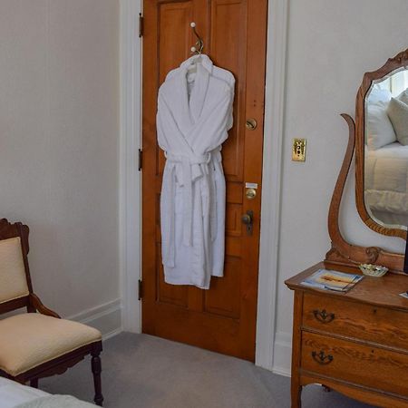 The Lamplighter Bed & Breakfast Of Ладингтон Екстер'єр фото